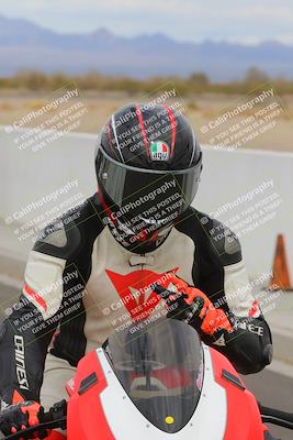 media/Mar-20-2023-Moto Forza (Mon) [[d0bbc59e78]]/Around the Pits/